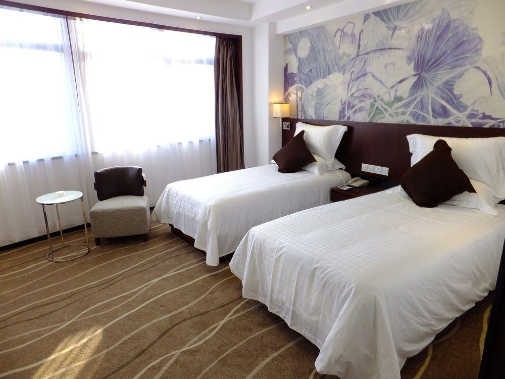 Da Zhong Hotel Indoor Stadium Xuhui Sanghaj Kültér fotó